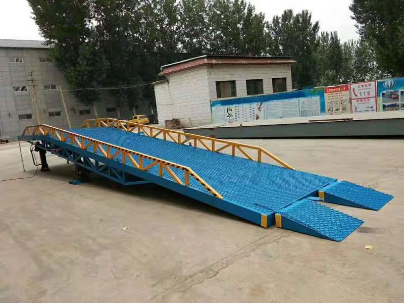 成都汽车登车桥